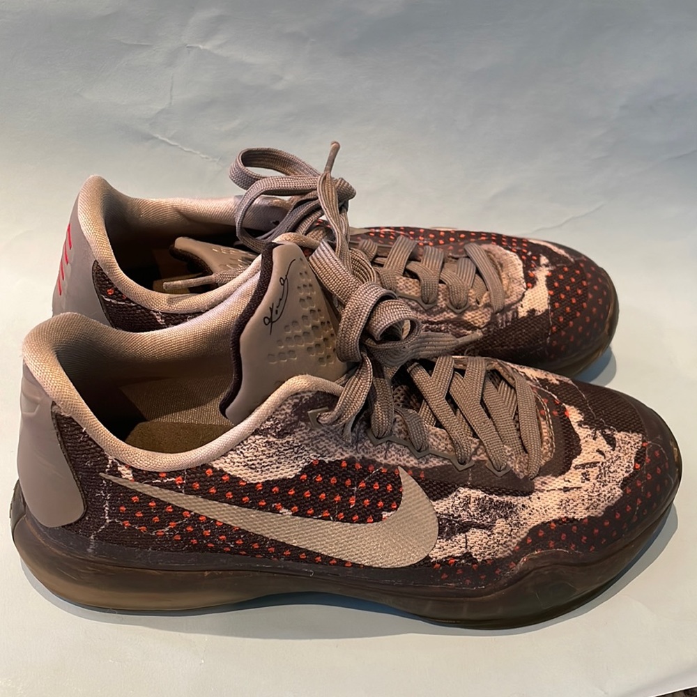 Nike boys sneakers